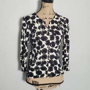 J Crew black white floral button up top xs